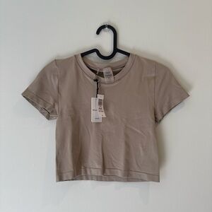 Aritzia Women’s Taupe Crop Top